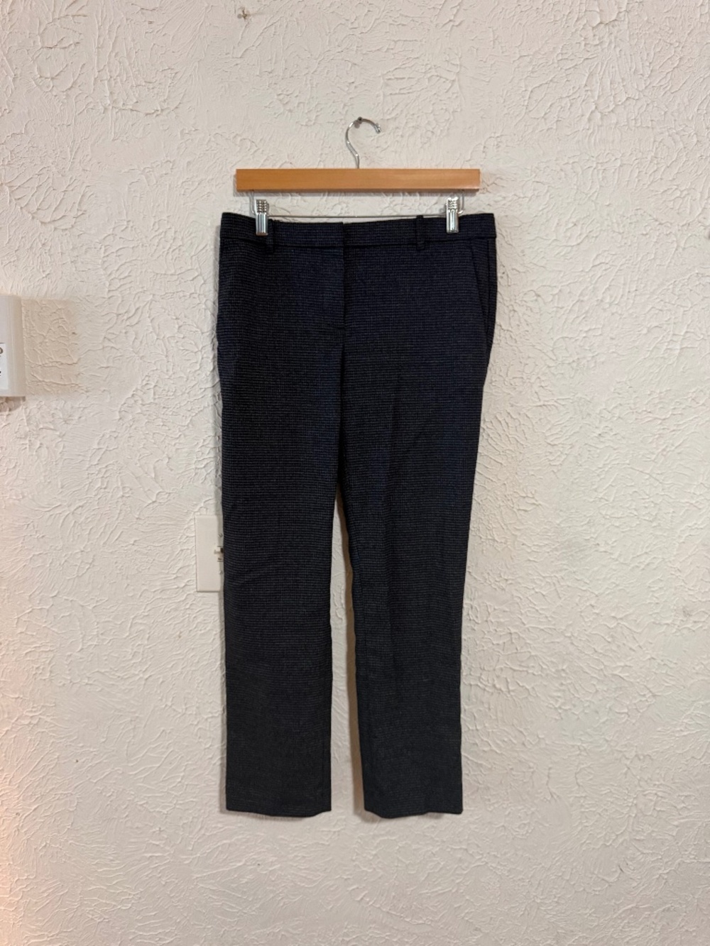 Ann Taylor Women's Size 4 Navy Career Dress Pants Straight Leg Office Work